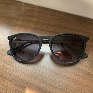 Ray-Ban “Erika” sunglasses in matte black